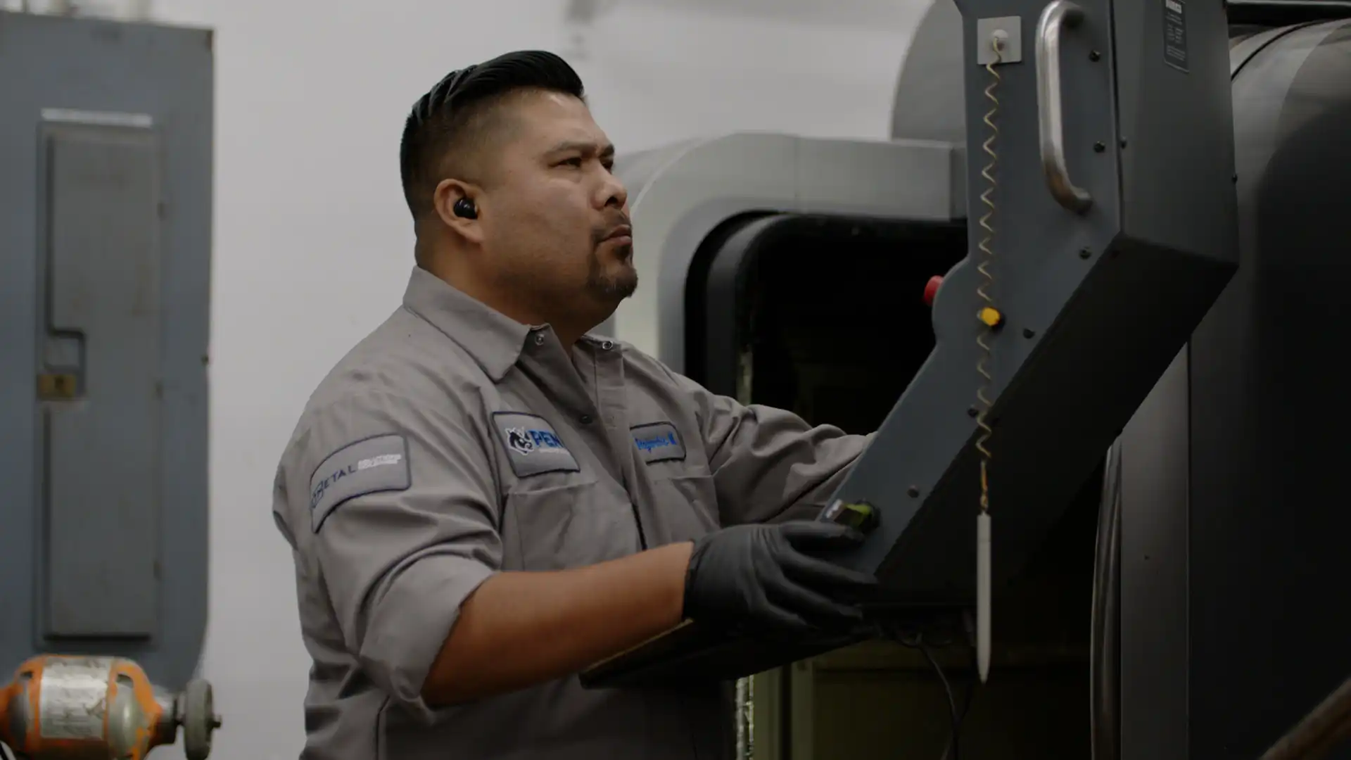 Machining service at Pen Manufacturing